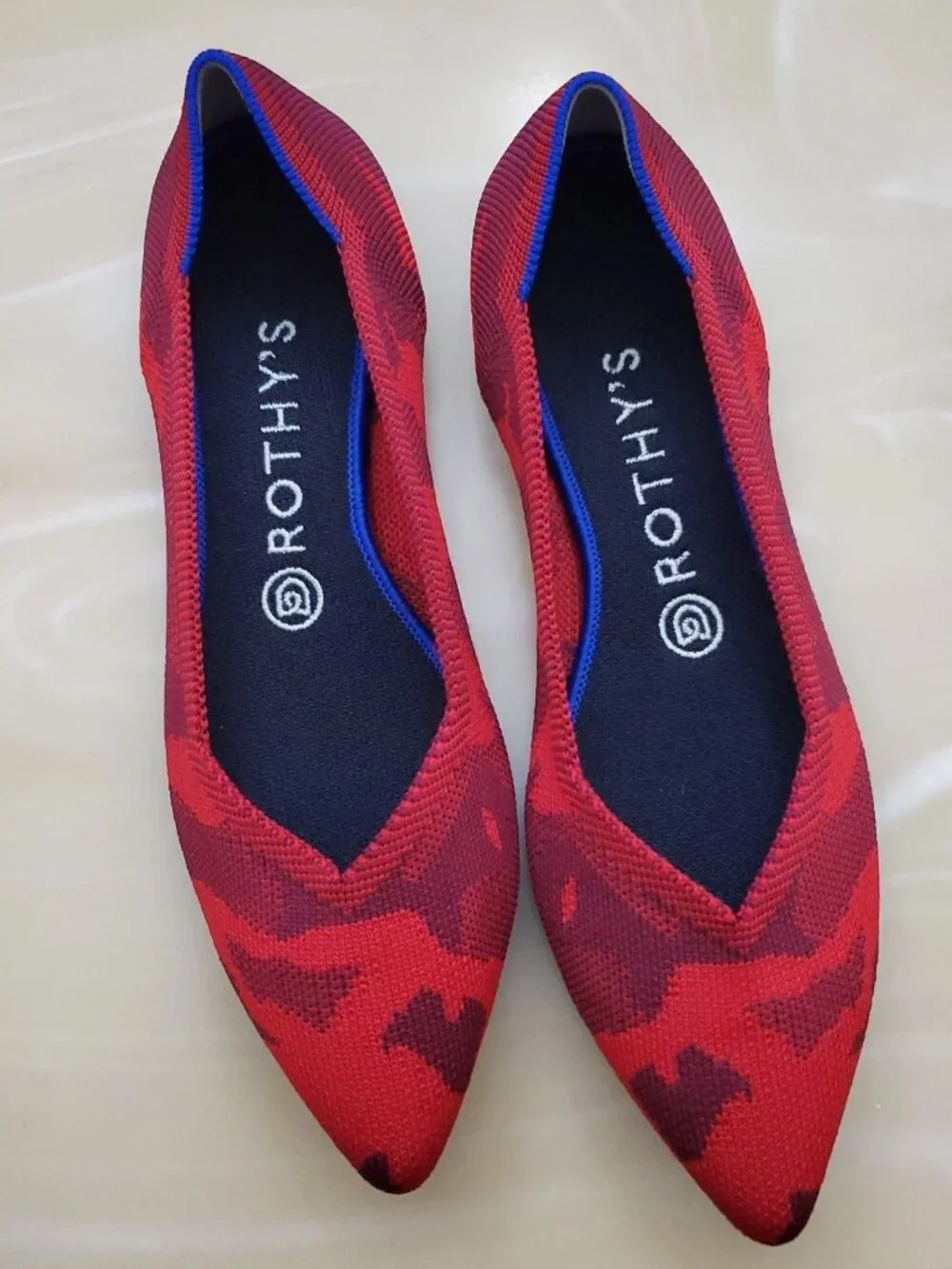 Rothy's The Point In Red Camo Slip On Women's Flats Size 8